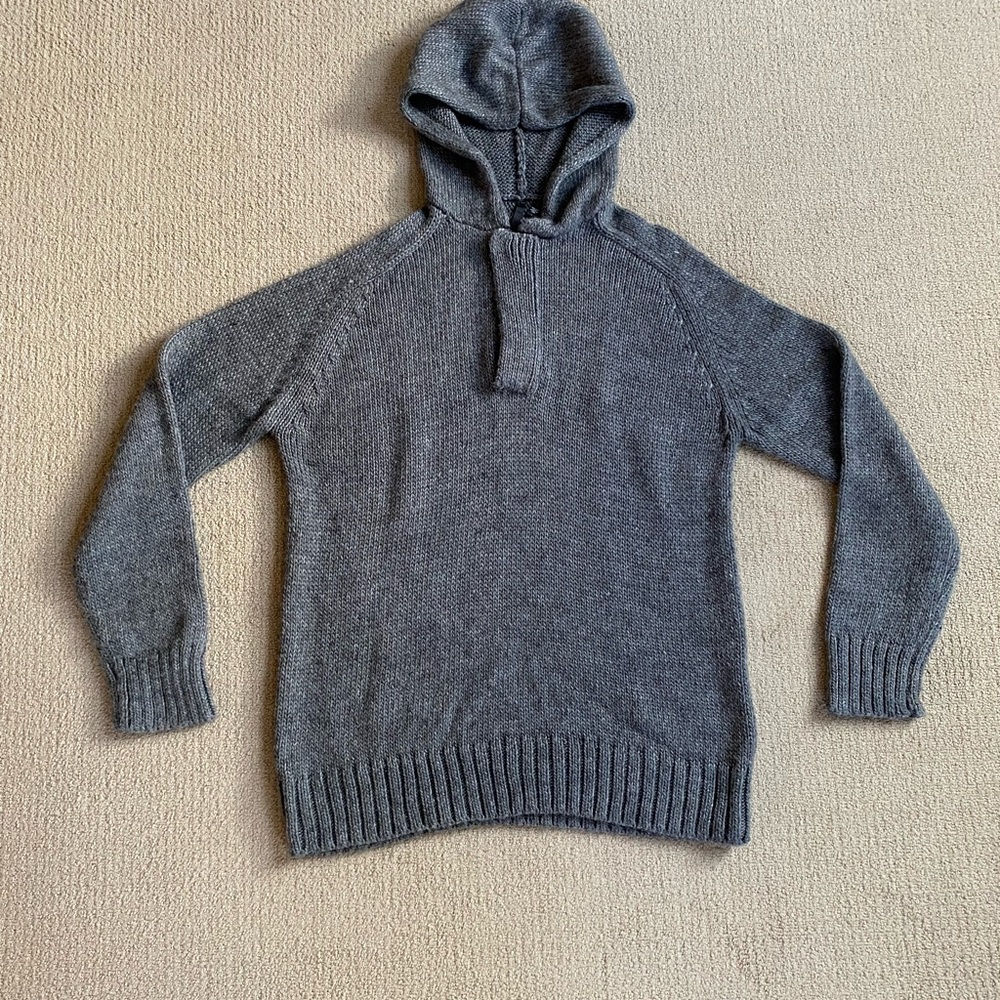 Men's Gray Hooded Sweater